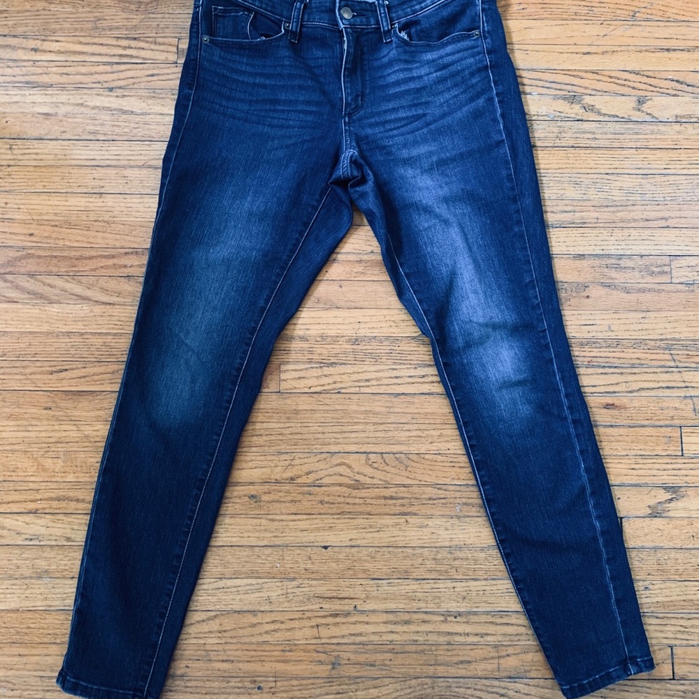 Universal Thread Jeans